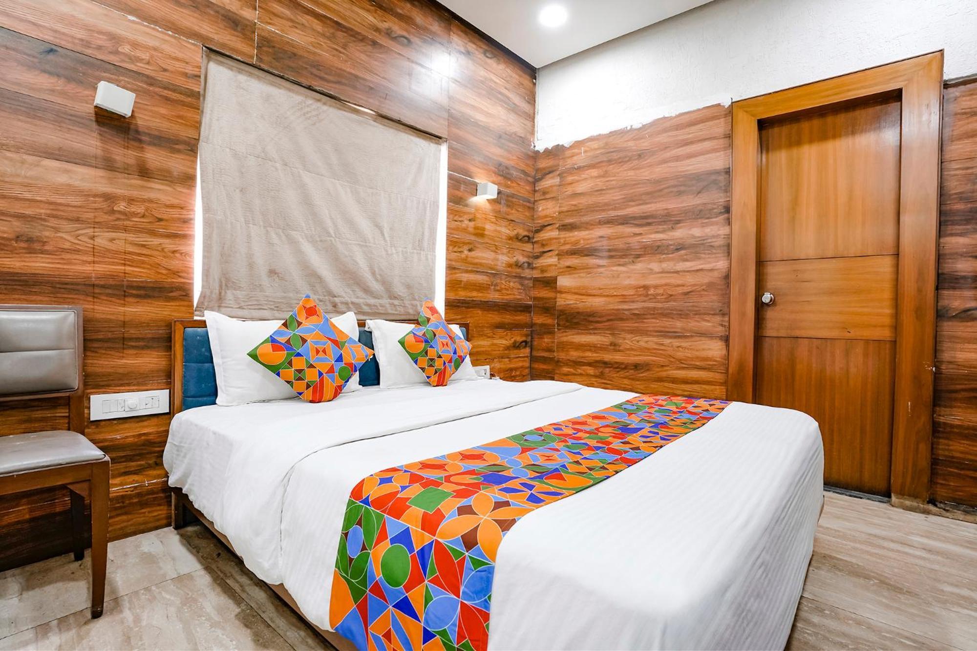 Fabhotel Kyra - Near Airport Road Ahmedabad Exterior foto