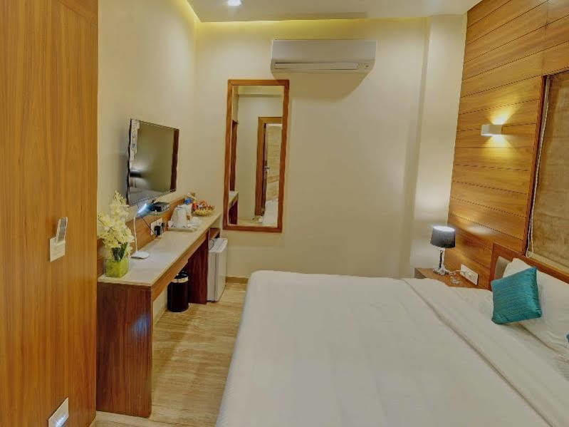 Fabhotel Kyra - Near Airport Road Ahmedabad Exterior foto